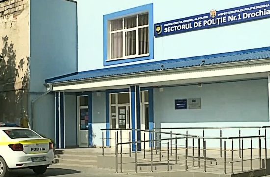 Cazul tânărului care s-ar fi sinucis în curtea unui sector de poliție din Drochia, acoperit de mister